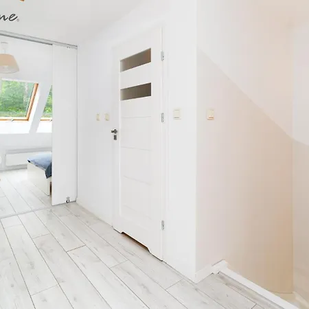 Wonder - Blisko Arena, Szlakow Turystycznych I Kosciolka Wang